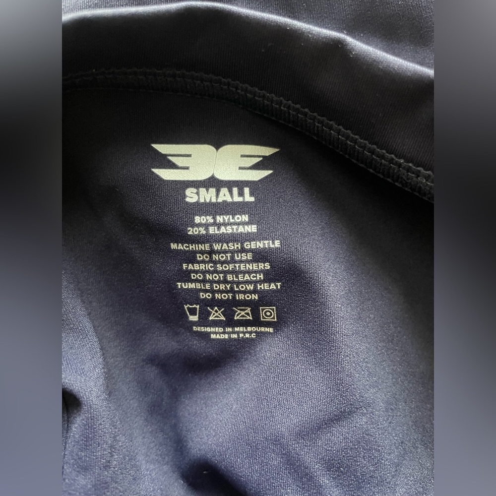 New Ace Zip Tank Top Navy Size Small - Picture 6 of 6